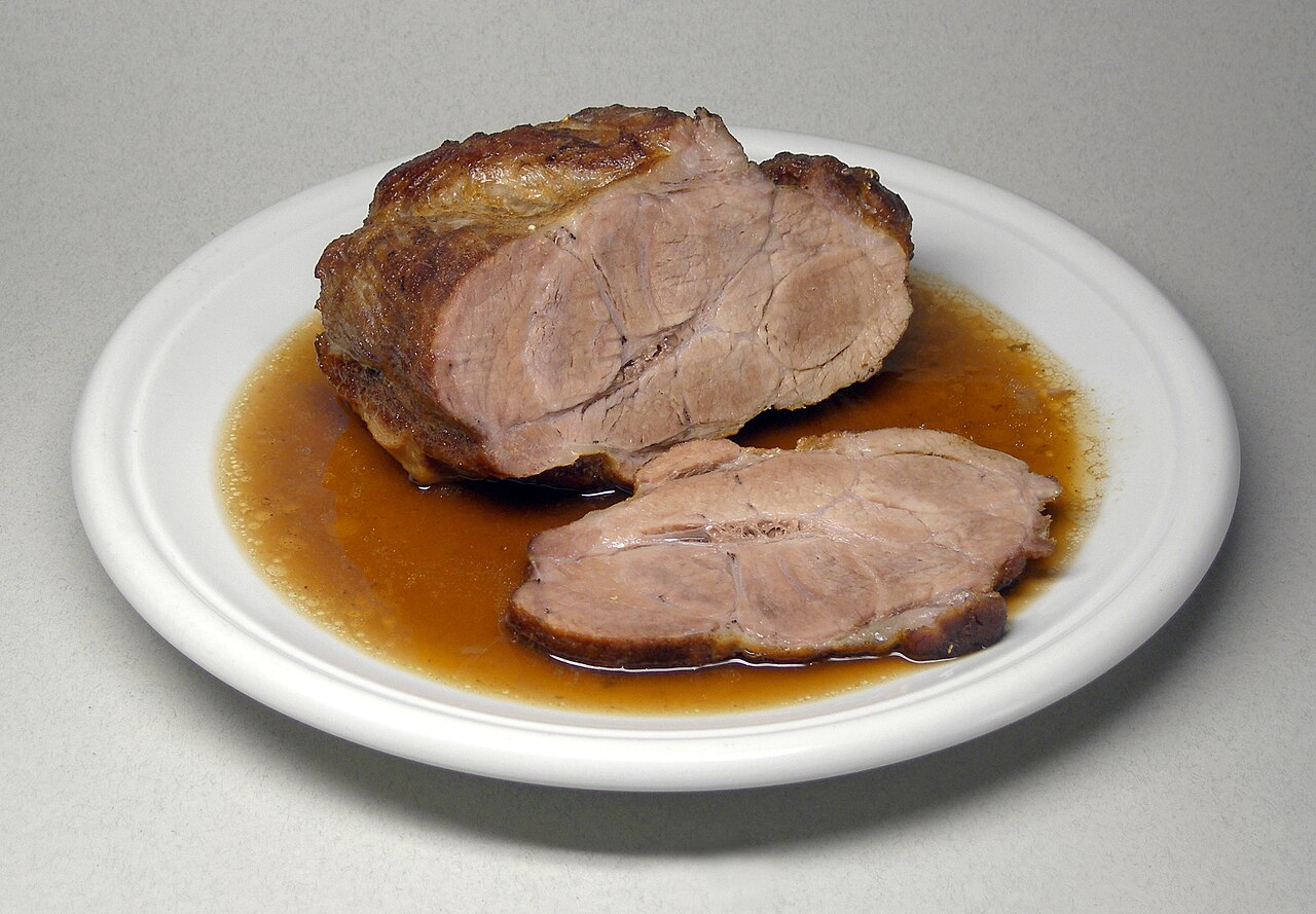 Viande de porc — porc 100 % français chez le boucher à Tourville-la-Rivière